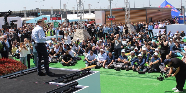 İGA İstanbul Havalimanı’ndan Çalışanlarına Beyaz’lı Skywalkers Şenliği